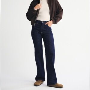 Abercrombie High Rise 90s Relaxed Jean
